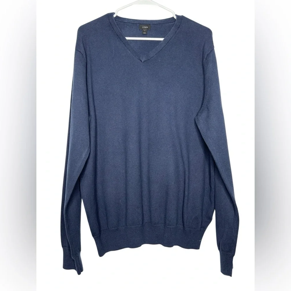 Classy J.Crew Men’s Unisex V-Neck Sweater Size Large – Deep Navy Pullover